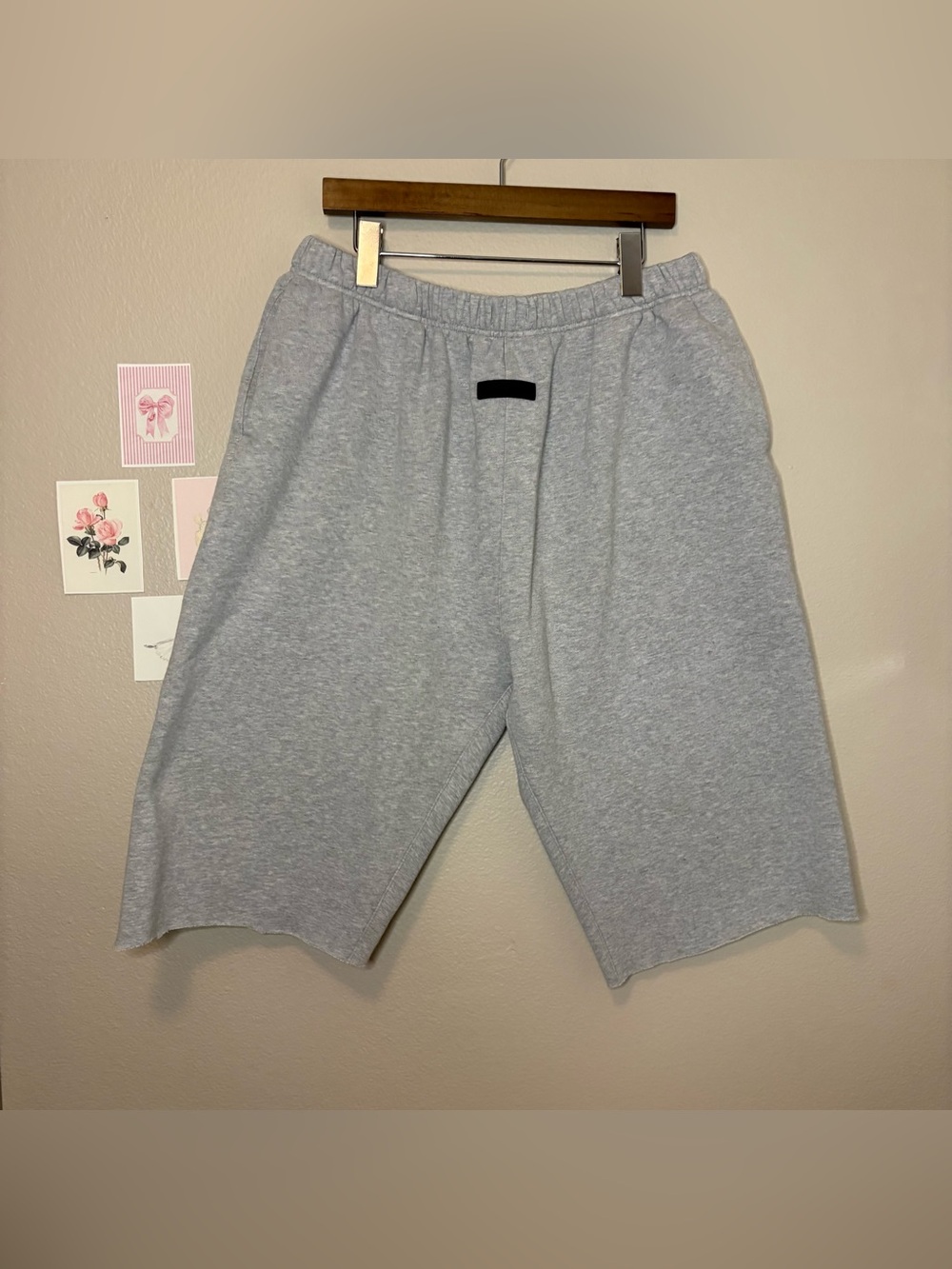 Essentials fear of god men’s unisex grey shorts large summer casual streetwear